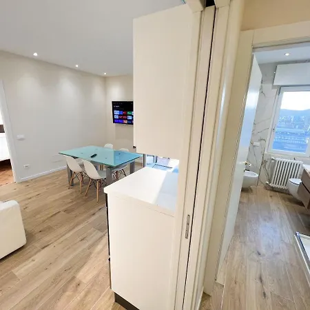 Attici Alba E Tramonto Ospedale E Vista Lägenhet Brescia