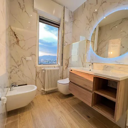 Lägenhet Attici Alba E Tramonto Ospedale E Vista Brescia