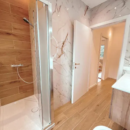 Lägenhet Attici Alba E Tramonto Ospedale E Vista Brescia