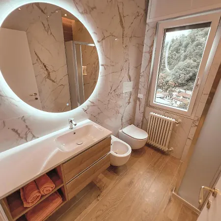 Lägenhet Attici Alba E Tramonto Ospedale E Vista *